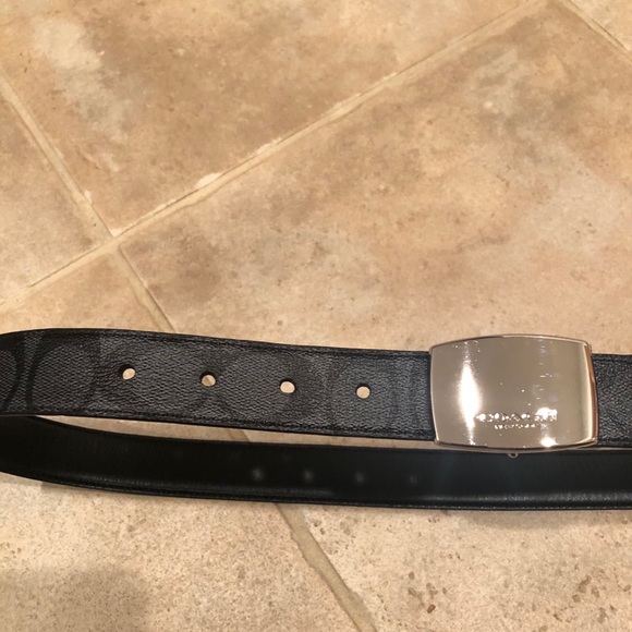 Men’s Coach “CC” canvas/leather reversible belt - Picture 7 of 16